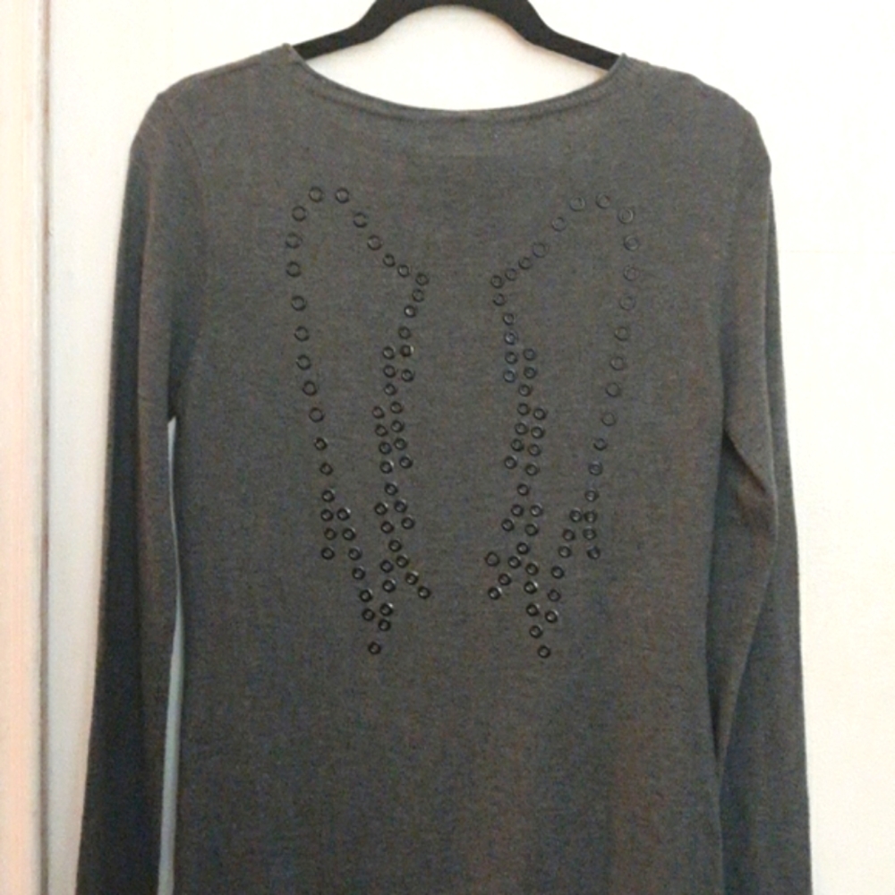 Sweater w/ Angel Wing Design